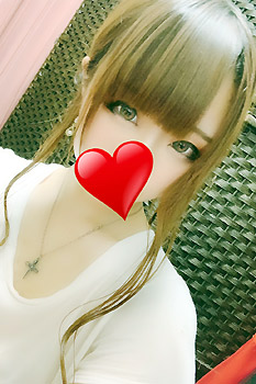 メンズエステ AROMA TEARS(アロマ ティアーズ):岩本麻衣 プロフィール